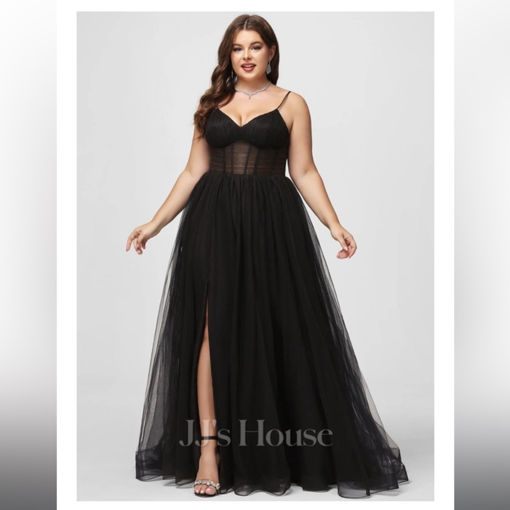 JJ's House Sweep Train Tulle Dress